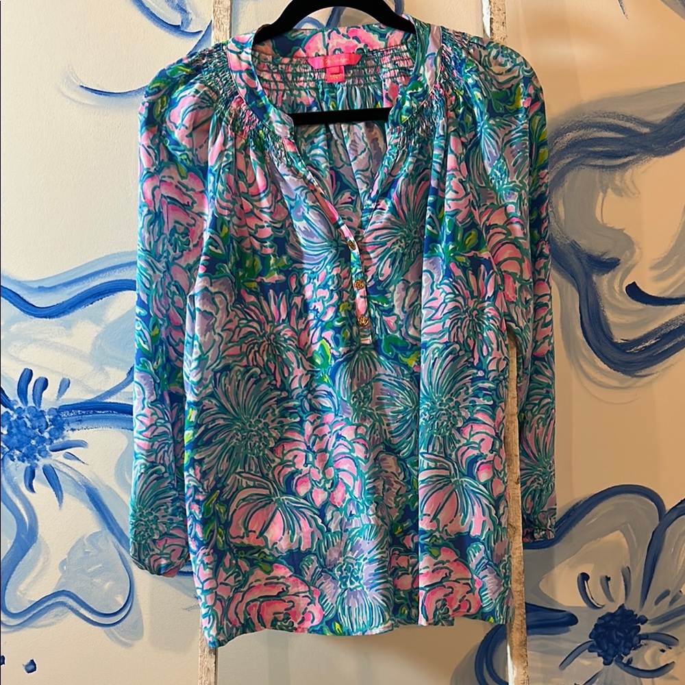 Lilly Pulitzer Green and Blue Long Sleeve Graphic Blouse